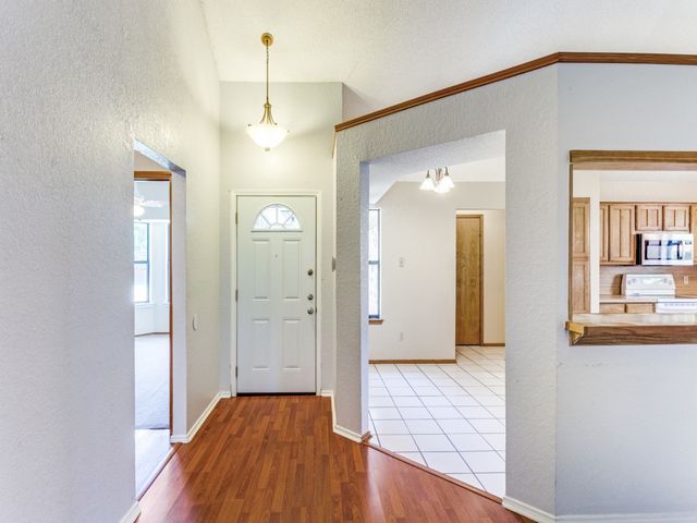 10200 Pack Saddle Court, Fort Worth, TX 76108
