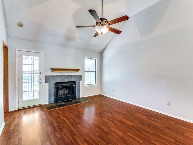 10200 Pack Saddle Court, Fort Worth, TX 76108