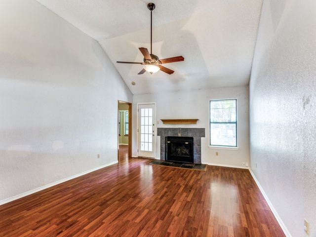 10200 Pack Saddle Court, Fort Worth, TX 76108