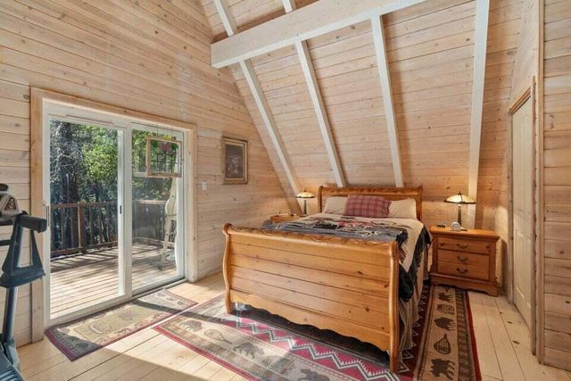 1584 Yale Creek Road, Jacksonville, OR 97530