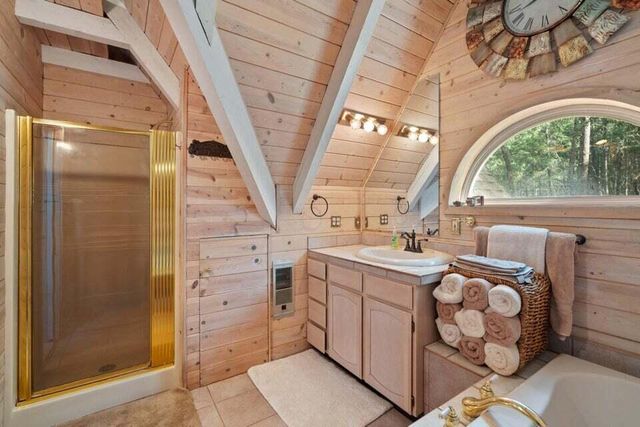 1584 Yale Creek Road, Jacksonville, OR 97530