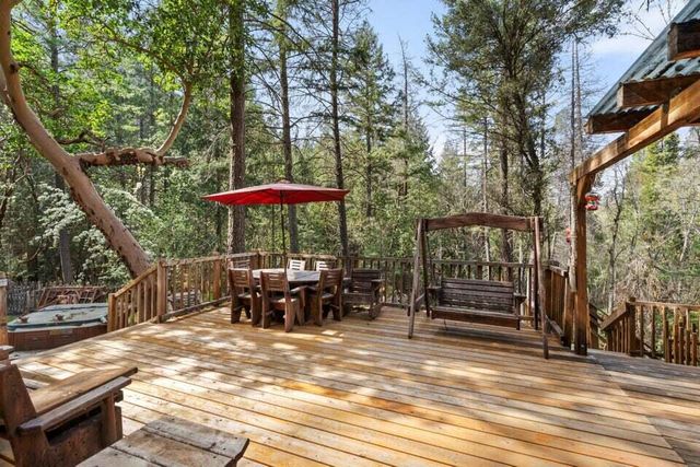 1584 Yale Creek Road, Jacksonville, OR 97530