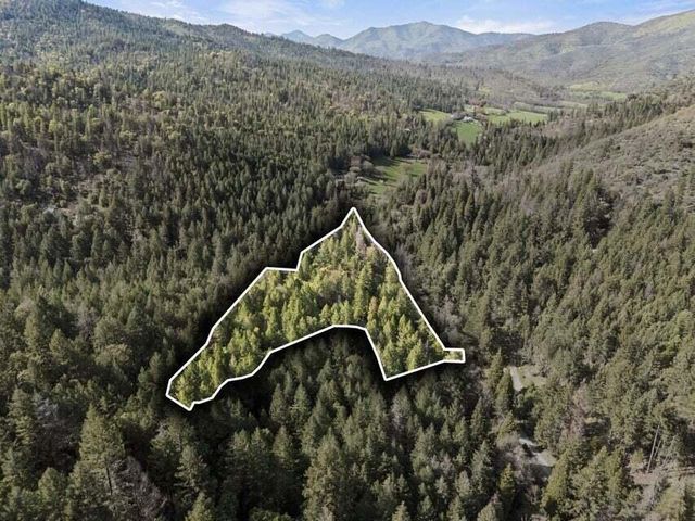 1584 Yale Creek Road, Jacksonville, OR 97530