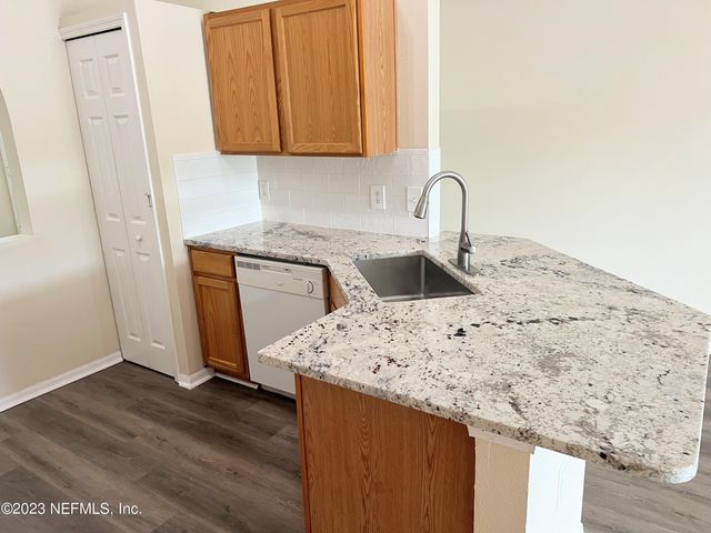 6580 GENTLE OAKS Drive N, Jacksonville, FL 32244