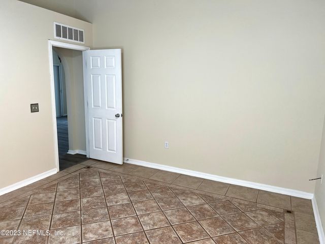 6580 GENTLE OAKS Drive N, Jacksonville, FL 32244