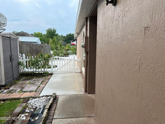 6580 GENTLE OAKS Drive N, Jacksonville, FL 32244