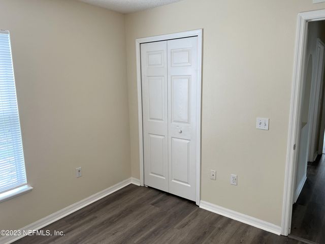 6580 GENTLE OAKS Drive N, Jacksonville, FL 32244