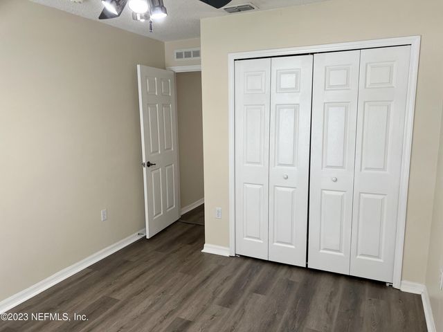 6580 GENTLE OAKS Drive N, Jacksonville, FL 32244