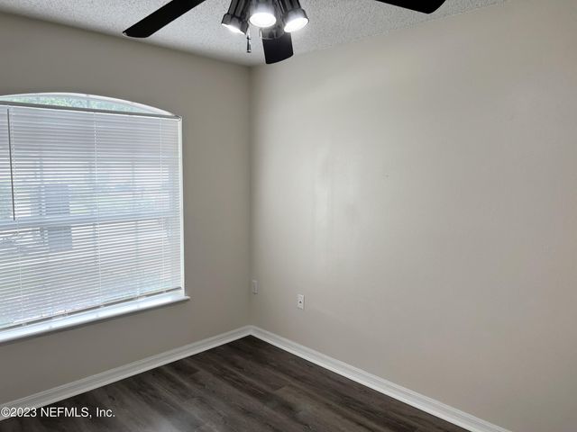 6580 GENTLE OAKS Drive N, Jacksonville, FL 32244