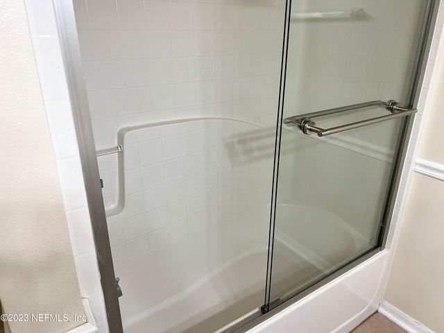 6580 GENTLE OAKS Drive N, Jacksonville, FL 32244