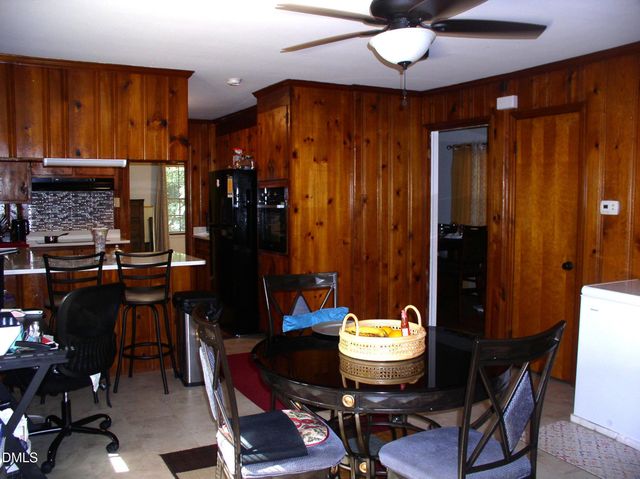 229 Perry Street, Henderson, NC 27536