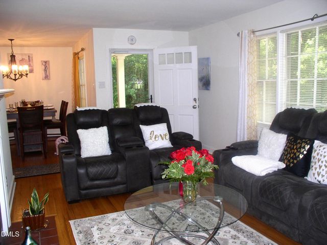 229 Perry Street, Henderson, NC 27536