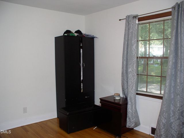 229 Perry Street, Henderson, NC 27536