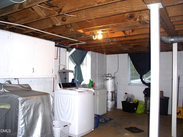 229 Perry Street, Henderson, NC 27536