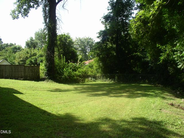 229 Perry Street, Henderson, NC 27536
