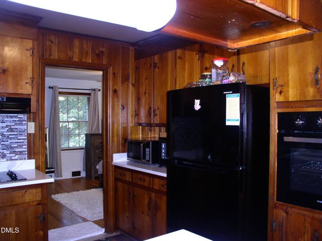 229 Perry Street, Henderson, NC 27536