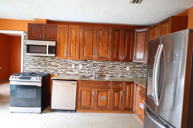 7328 Palmdale Drive, Boynton Beach, FL 33436