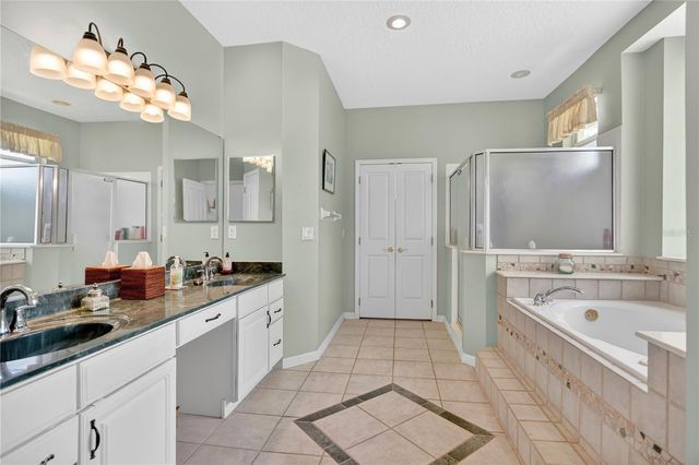 5237 CHISWICK CIRCLE, Belle Isle, FL 32812
