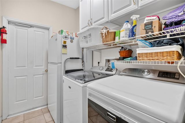 5237 CHISWICK CIRCLE, Belle Isle, FL 32812