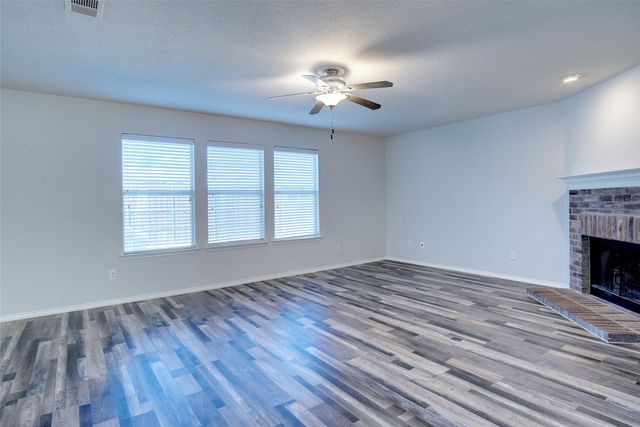 13145 Padre Avenue, Fort Worth, TX 76244