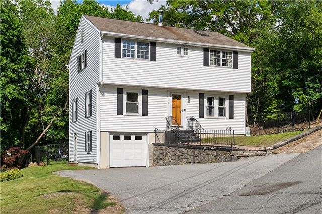 35 Mumford Street, Coventry, RI 02816