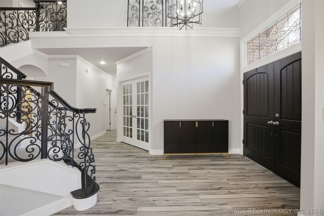 6909 E Galveston Street, Broken Arrow, OK 74014