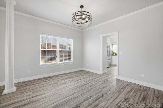 6909 E Galveston Street, Broken Arrow, OK 74014