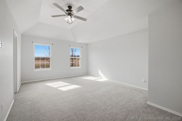 6909 E Galveston Street, Broken Arrow, OK 74014