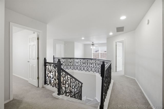 6909 E Galveston Street, Broken Arrow, OK 74014