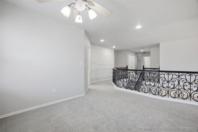 6909 E Galveston Street, Broken Arrow, OK 74014