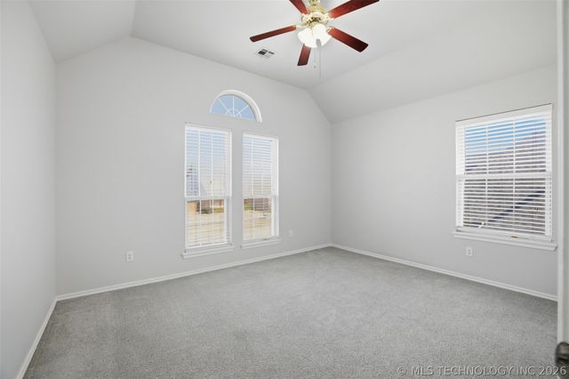 6909 E Galveston Street, Broken Arrow, OK 74014