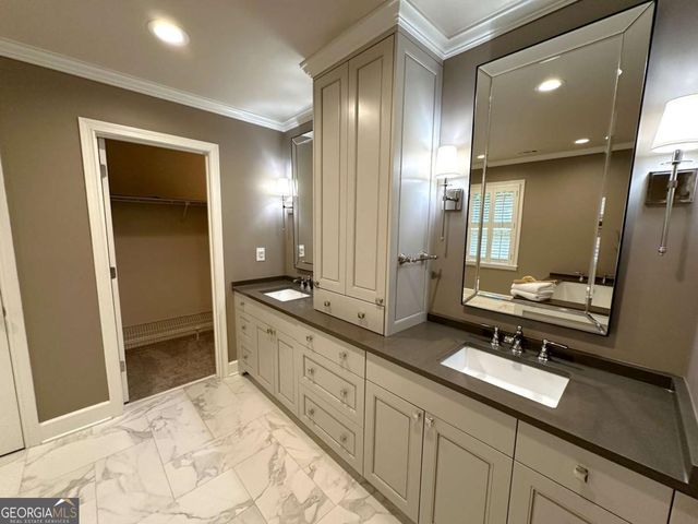 7155 Roswell Road 3, Sandy Springs, GA 30328