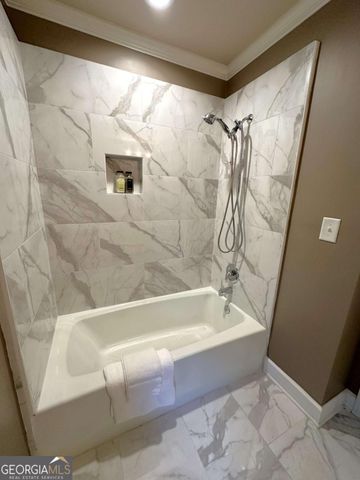 7155 Roswell Road 3, Sandy Springs, GA 30328