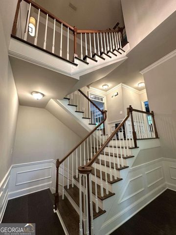 7155 Roswell Road 3, Sandy Springs, GA 30328