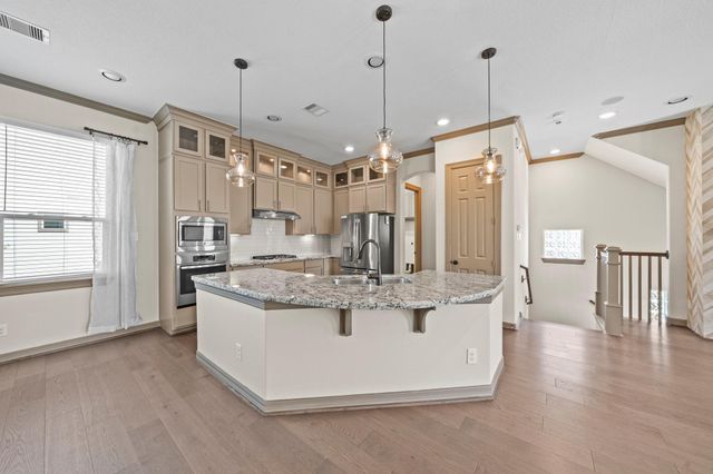 1506 Grayson Oaks Place, Houston, TX 77043