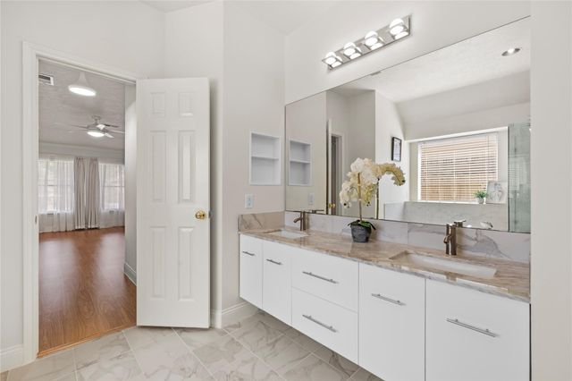 16314 Cobble Springs Court, Sugar Land, TX 77498