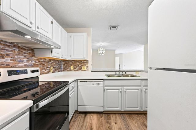 1950 SUMMER CLUB DRIVE 310, Oviedo, FL 32765