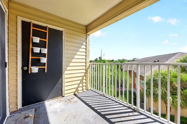 1950 SUMMER CLUB DRIVE 310, Oviedo, FL 32765