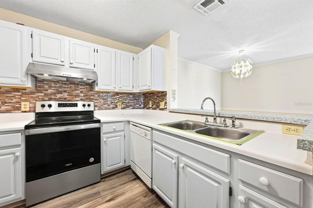 1950 SUMMER CLUB DRIVE 310, Oviedo, FL 32765