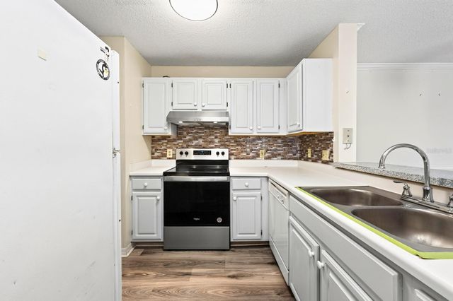 1950 SUMMER CLUB DRIVE 310, Oviedo, FL 32765