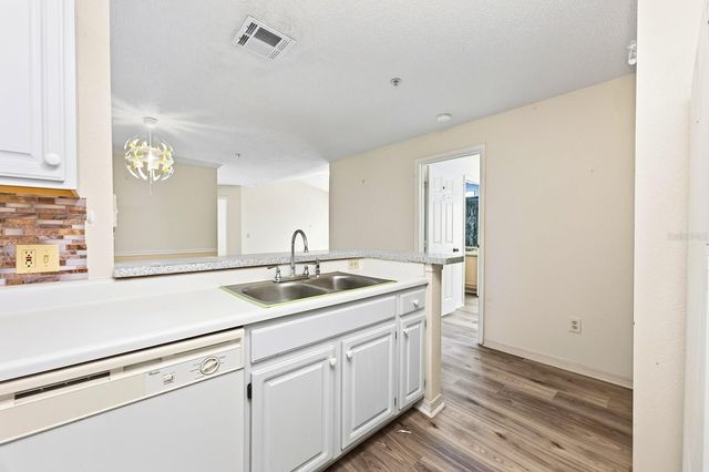 1950 SUMMER CLUB DRIVE 310, Oviedo, FL 32765