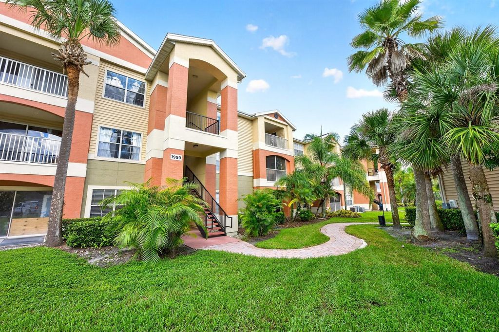 1950 SUMMER CLUB DRIVE 310, Oviedo, FL 32765