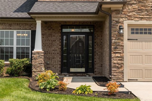 413 Freemont Drive, Thomasville, NC 27360