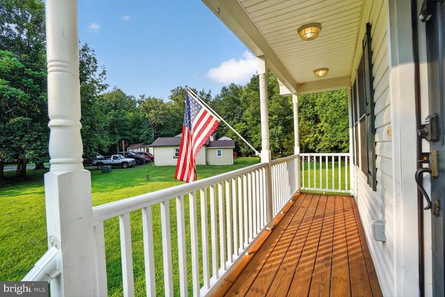 9427 BEALE LN, Midland, VA 22728