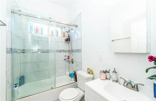 1641 W 222nd Street, Torrance, CA 90501