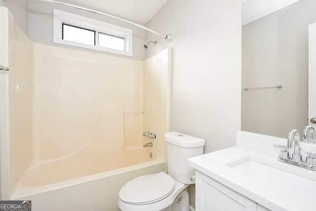 530 Allens Landing Court, Lawrenceville, GA 30045