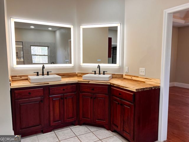 1615 Ben T Huiet Hwy. SR-255 ALT., Clarkesville, GA 30523