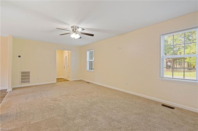 6423 Dove ST, Norfolk, VA 23513