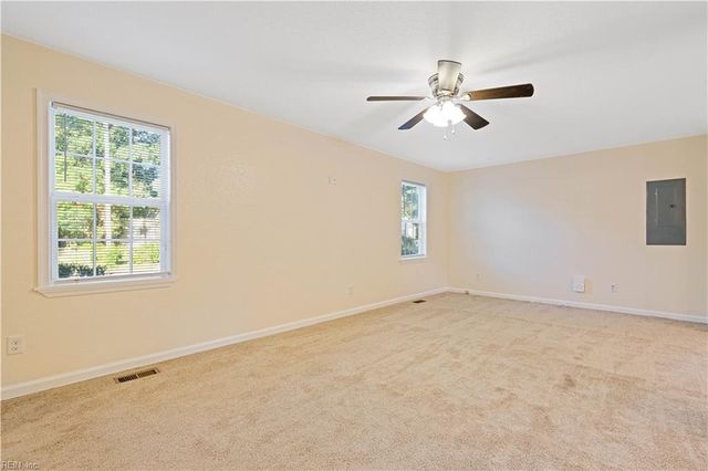 6423 Dove ST, Norfolk, VA 23513