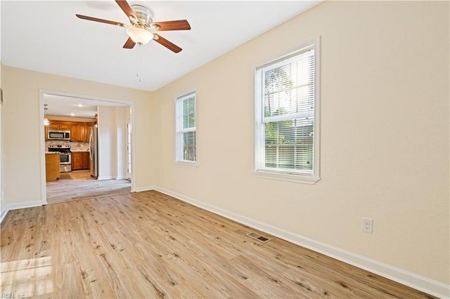 6423 Dove ST, Norfolk, VA 23513